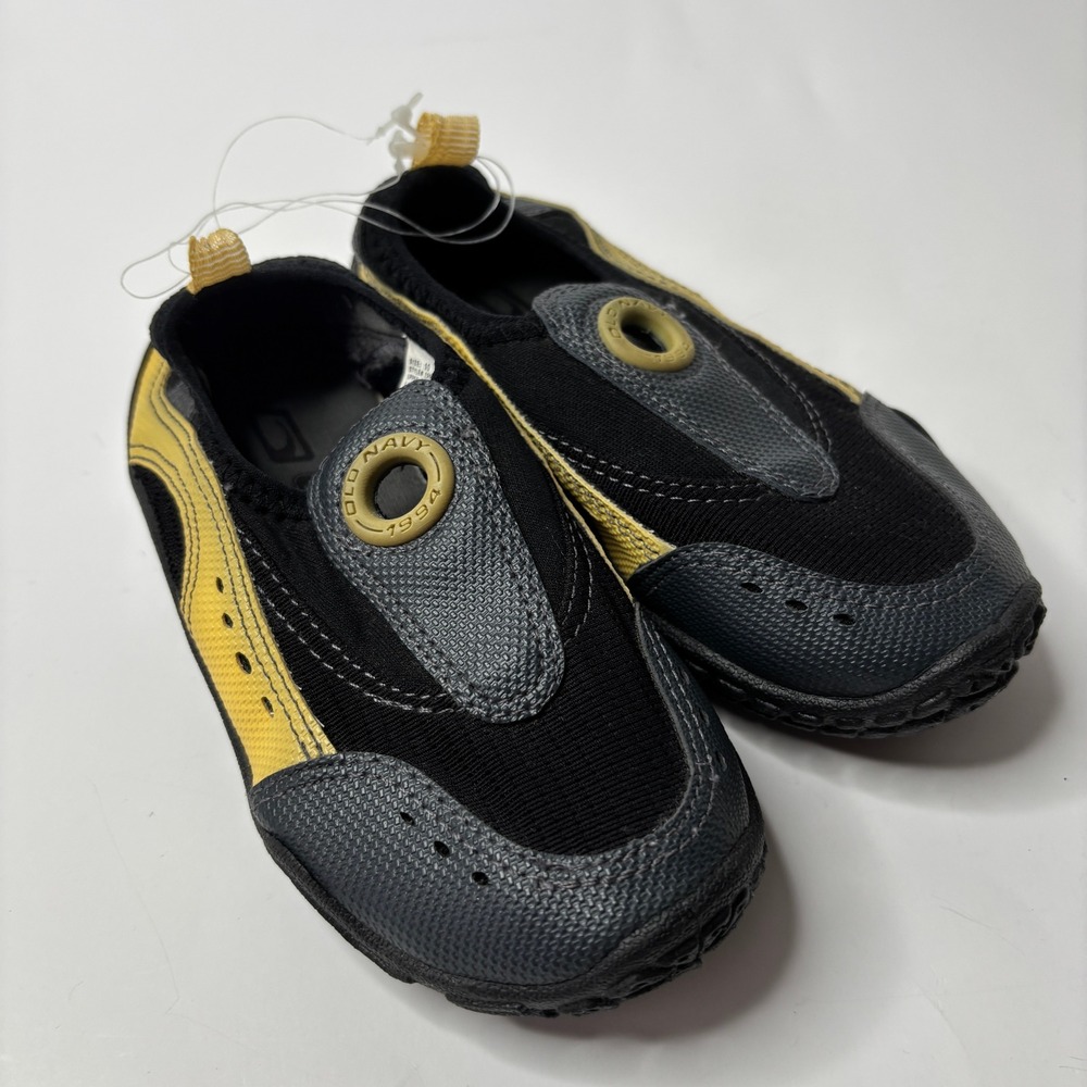Old Navy Toddler Boy 10 New Water Shoes Black Yellow Gray Aqua Socks Swim 198235